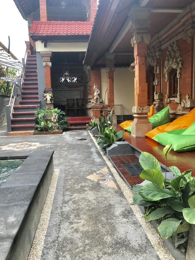 Inn Between Ubud Exterior foto